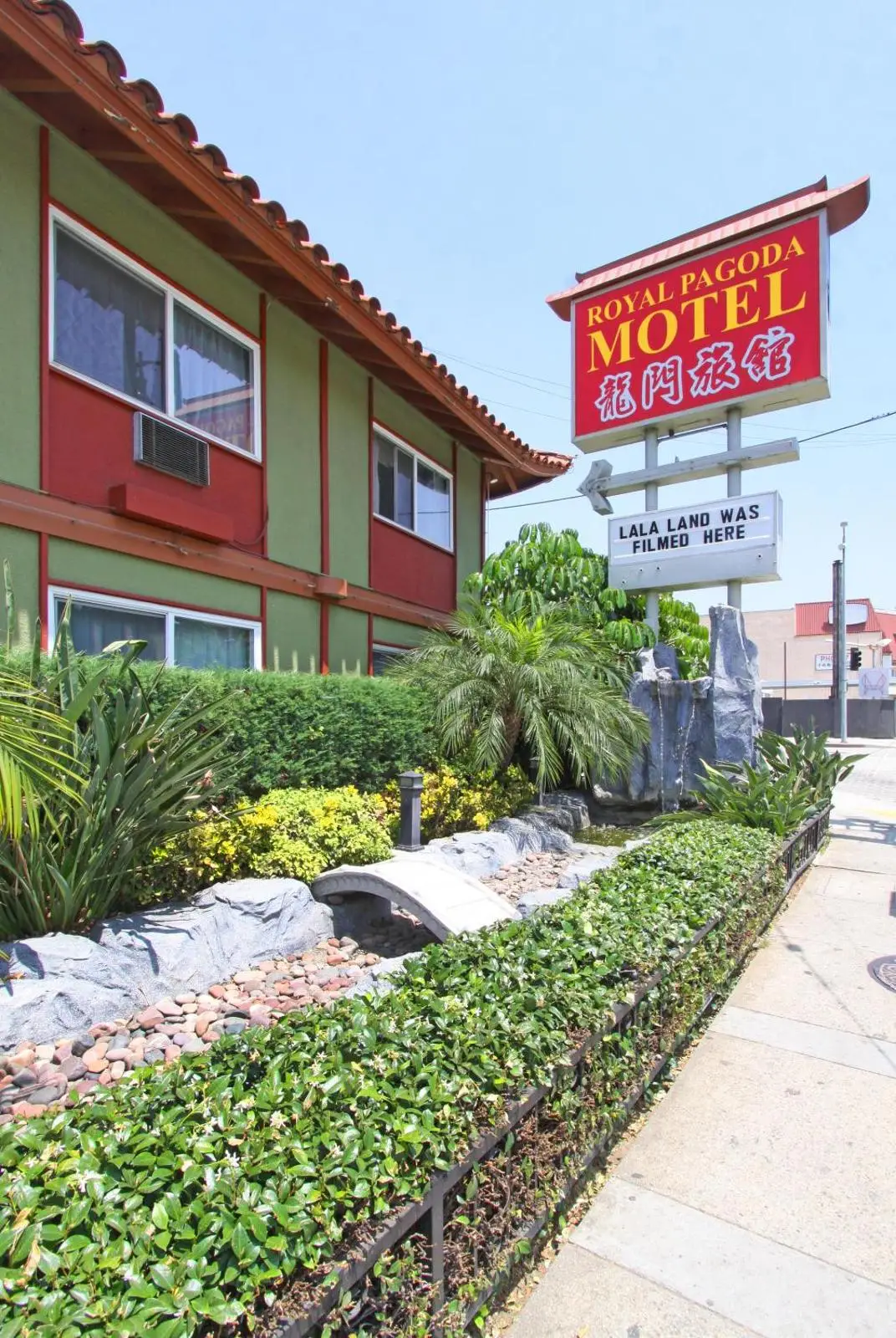 The Royal Pagoda Motel - Los Angeles — photo 53 of 60