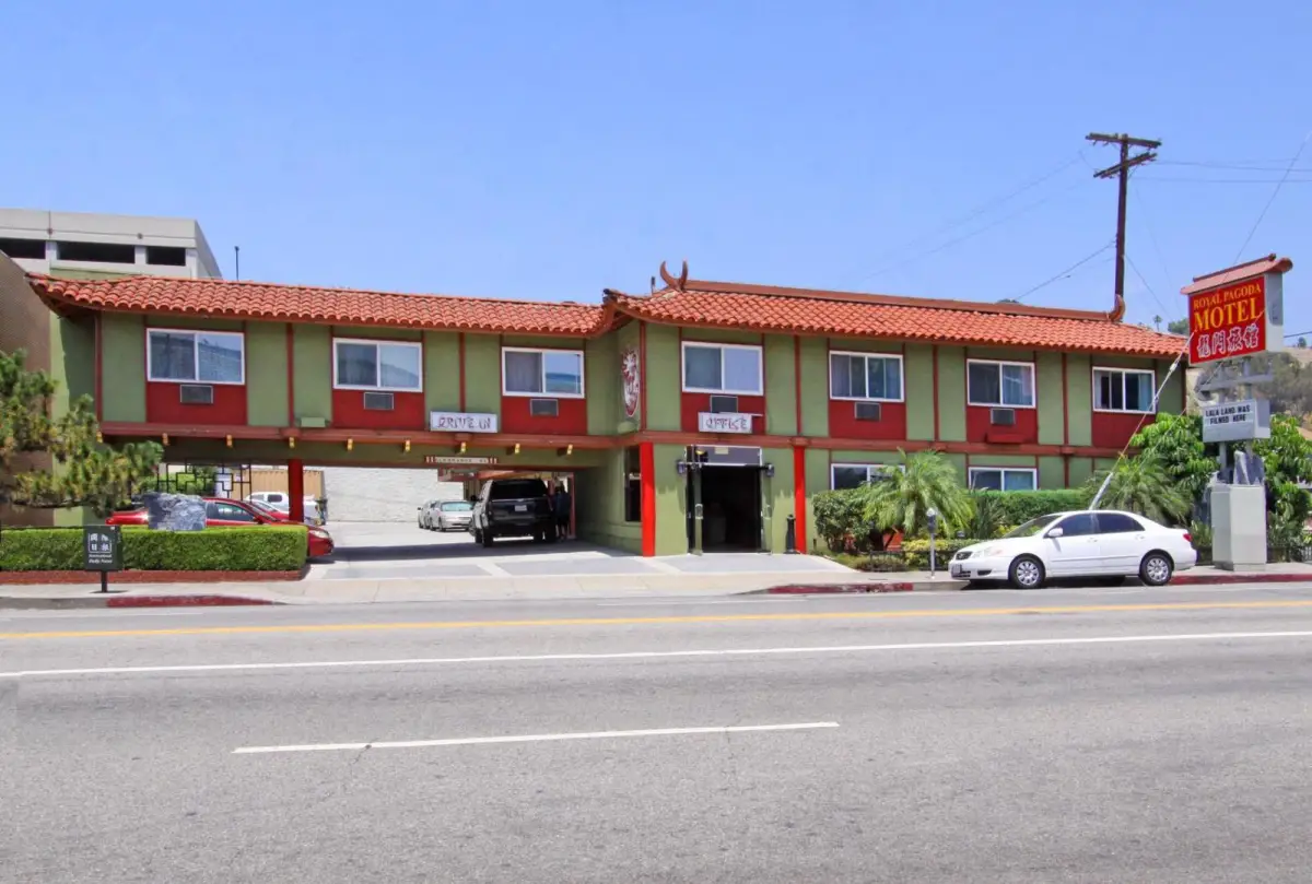 The Royal Pagoda Motel - Los Angeles — photo 55 of 60